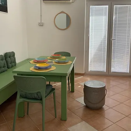 Kanegra Apartment